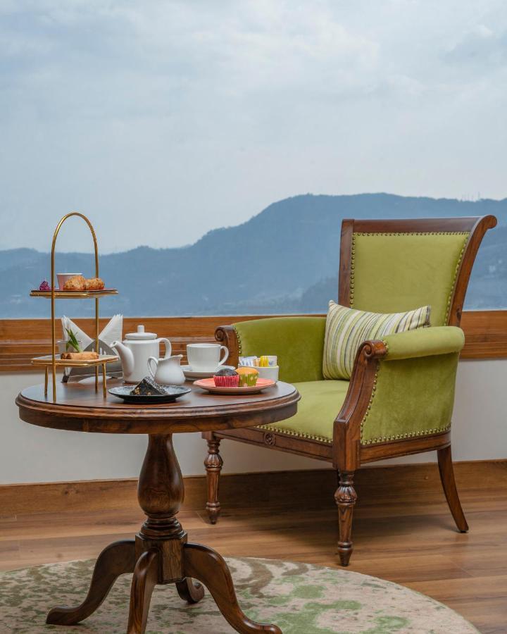 Welcomheritage Elysium Resort & Spa Шимла Екстериор снимка